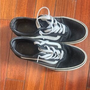 Vans Women's Black and White Sneakers